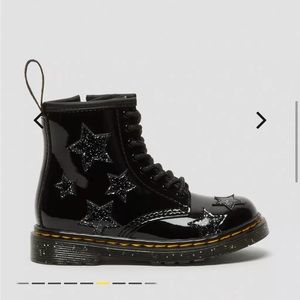 TODDLER 1460 GLITTER STAR PATENT LACE UP BOOTS